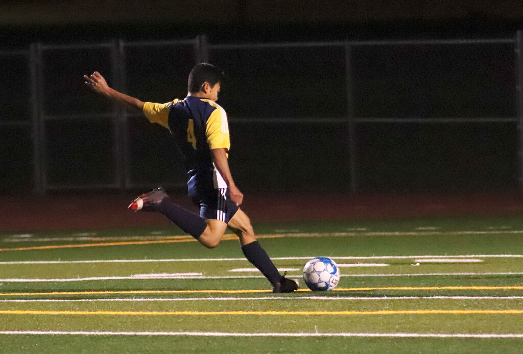 Battle High School sophomore Travis Peng